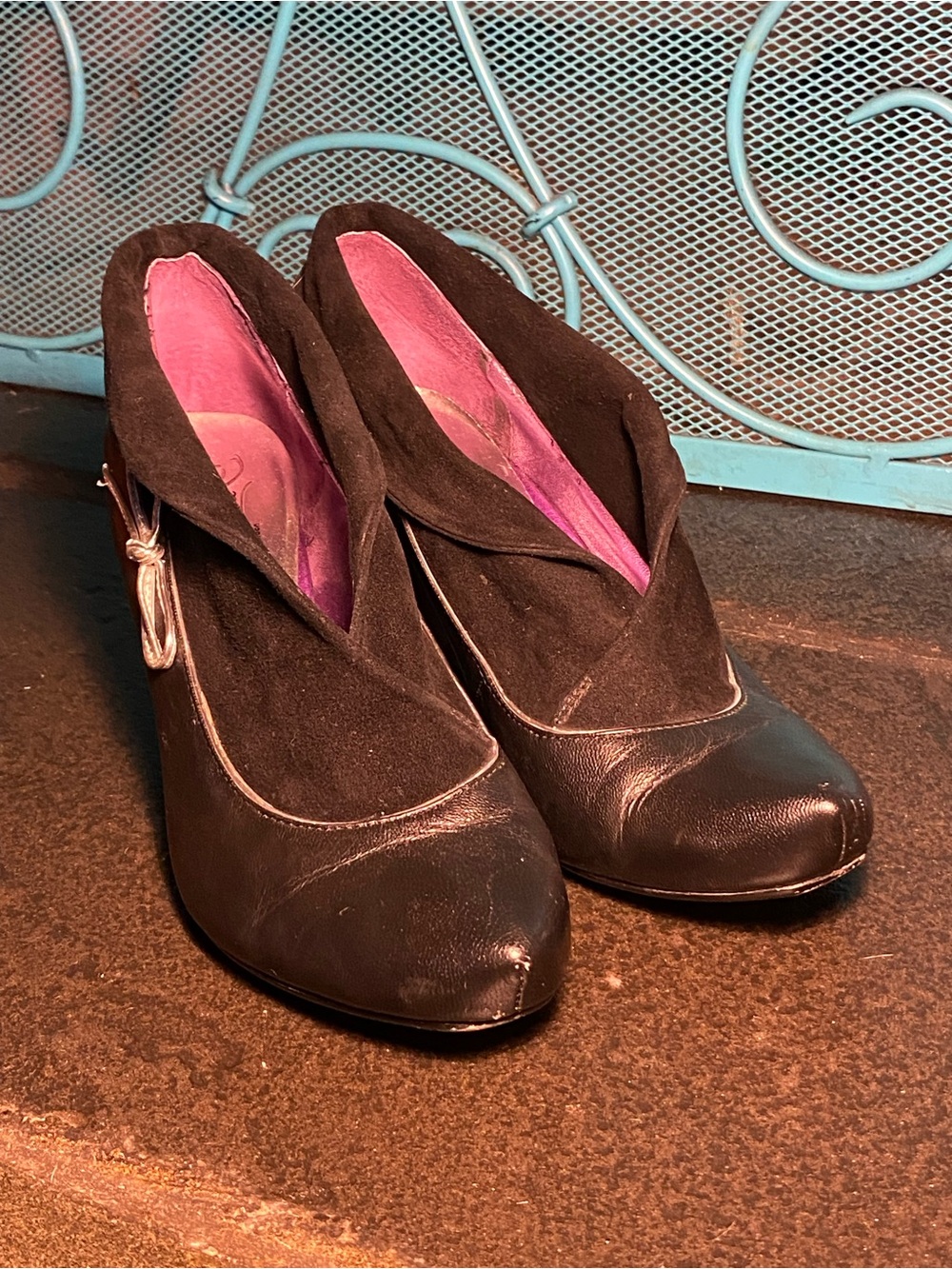 Irregular Choice Poetic License wedge heels,black leather/silver bow,collar,7 - Picture 3 of 14
